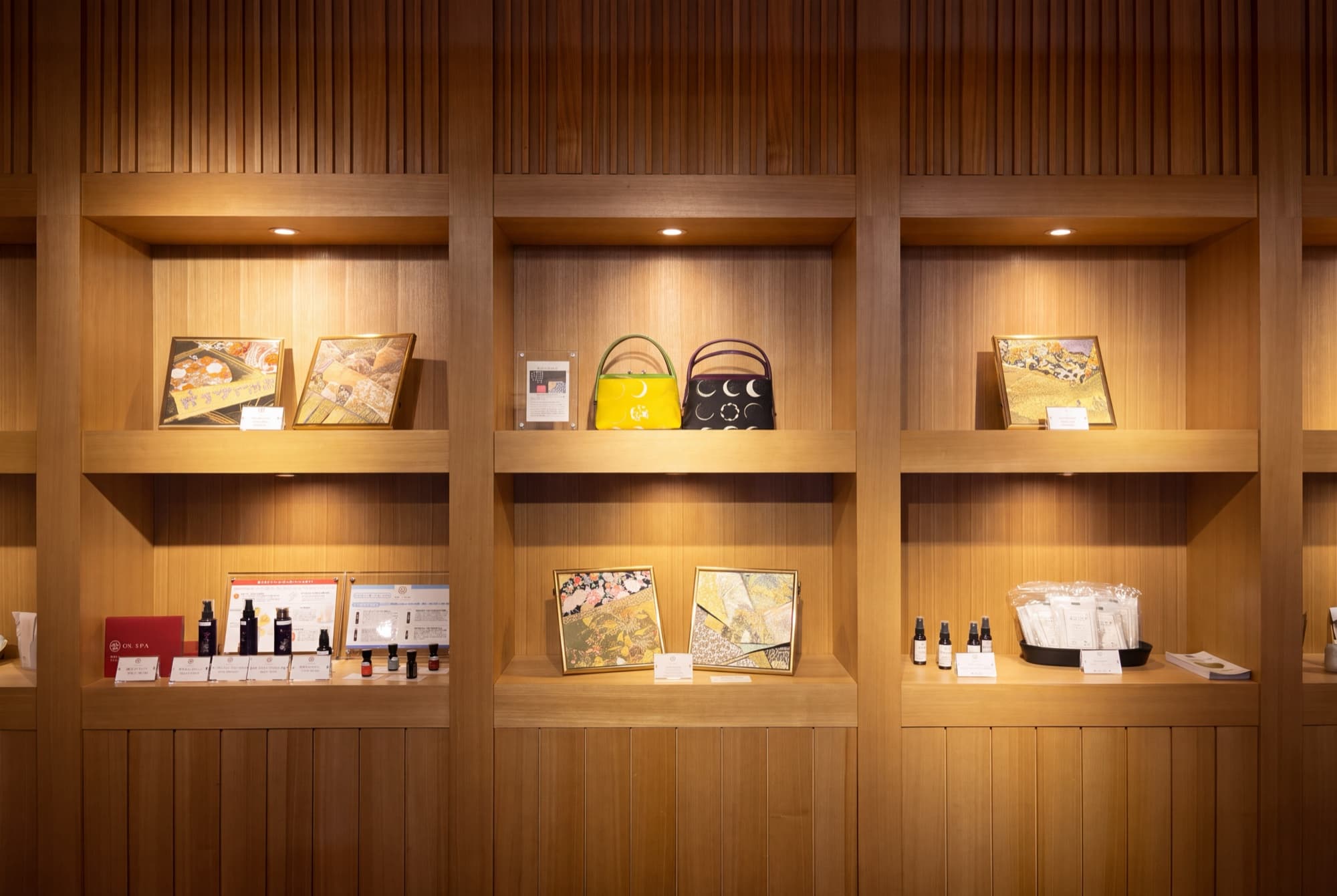 The hotel's select shop, with smaller framed pieces and obi-cloth bags